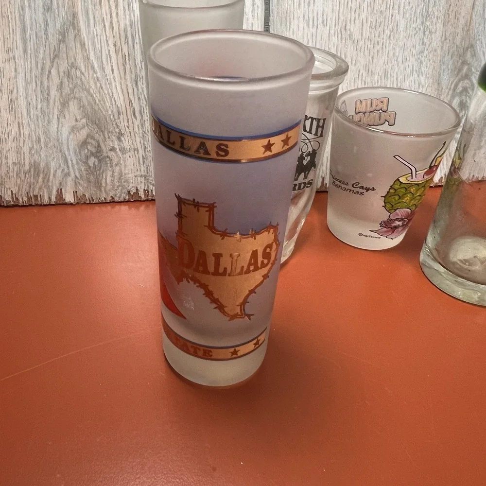 Lot Of 5 Shot Glasses All‎ Different Sizes, NY, Texas, Bahamas, Mexico Souvenirs